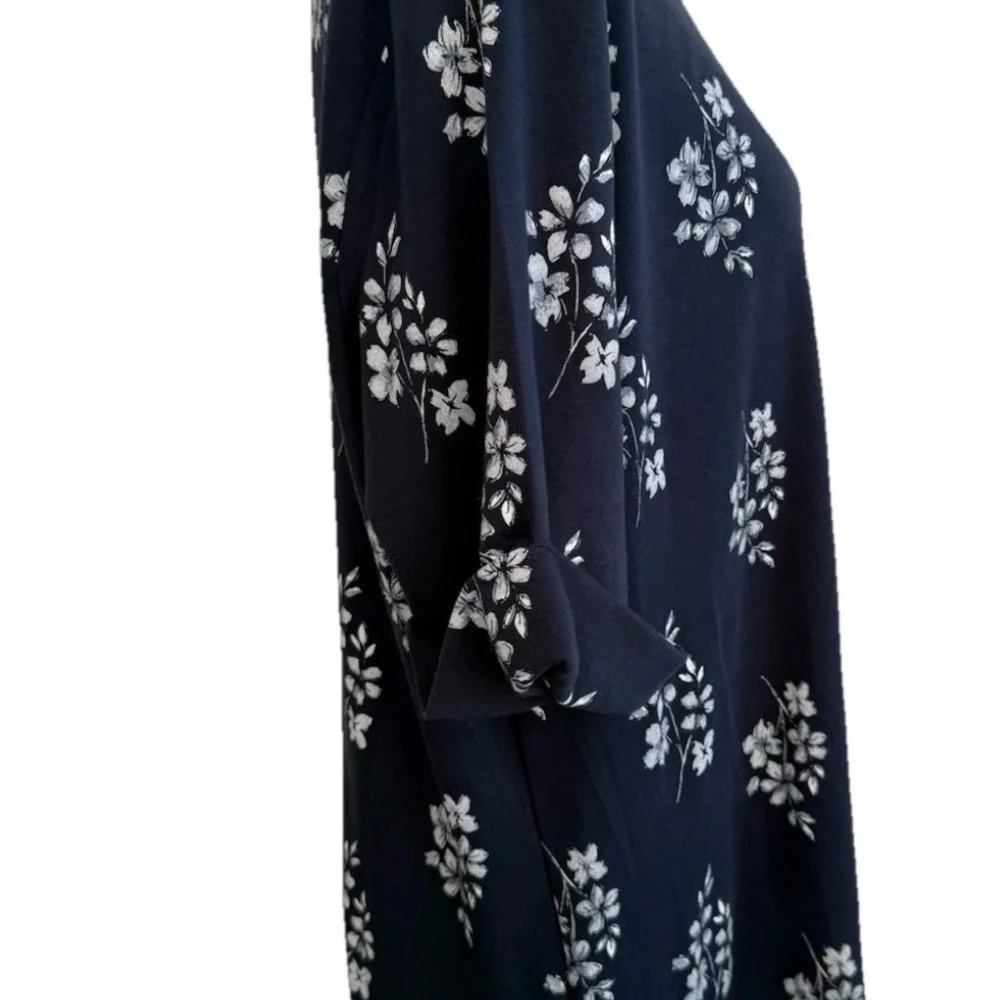 Style&Co. Women’s Short Sleeve Navy & Light Blue Floral Top, Plus Size 3X, NWT - Picture 4 of 12